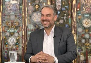 هشدار رشیدی کوچی در خصوص ممنوعیت واردات تمام تلفن‌های همراه!