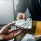 کدام دهک‌ها می‌توانند وام فوری ۱۵۰ میلیونی بگیرند ؟
