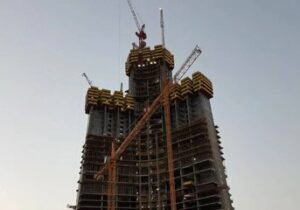 ساخت آسمان‌خراش یک کیلومتری عربستان از سر گرفته شد /عکس