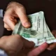 دلار ، افزایش حقوق سال بعد را تلافی کرد !