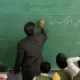 مژده به معلمان و فرهنگیان | حقوق سال آینده معلمان تعیین تکلیف شد