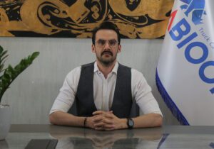 از فاو تا دانگ فنگ در گفتگو با پارسا محمودی