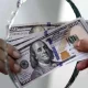 قیمت دلار سر به فلک زد | نرخ جدید انواع ارز در بازار ۷ اردیبهشت