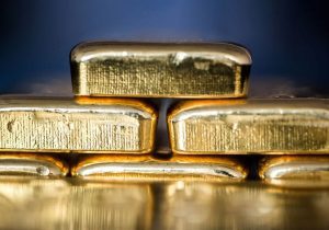 قیمت طلا اوج گرفت؛ بازار جهانی زیر فشار تعرفه‌های آمریکا