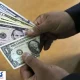 دلار خودش را بالا کشید (پنجشنبه ۵ تیر ۱۴۰۴)