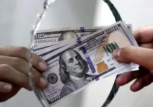 قیمت دلار در بازار آزاد افسار پاره کرد (۱۰ تیر)