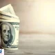 قیمت دلار در بازار آزاد با سر سقوط کرد + جدول ۱۷ تیر