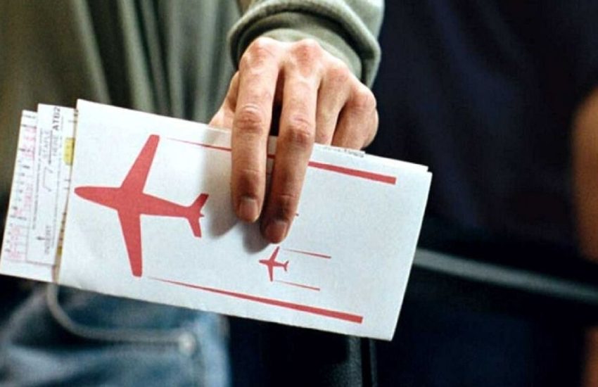 نرخ بلیت اربعین ۱۴۰۴ اعلام شد؛ پرواز رفت و برگشت مشهد – نجف ۱۵ میلیون تومان