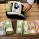 تنوع قیمت دینار و تتر در بازار