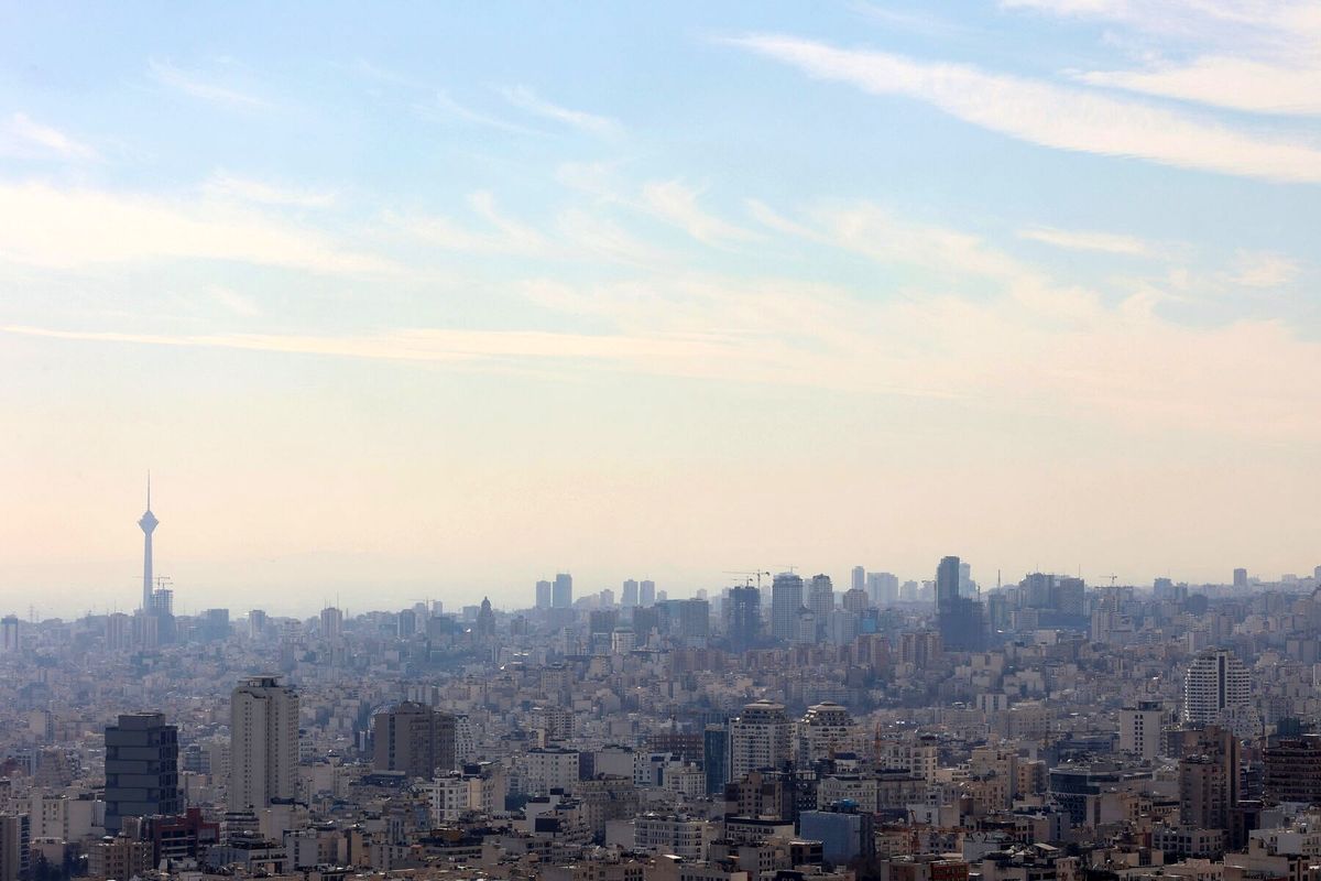 تهران در آستانه بادهای شدید و گردوخاک