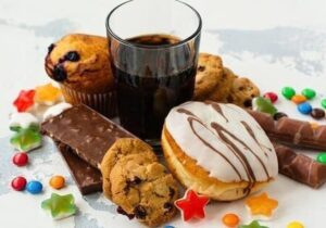 بیش از دو برابر استاندارد جهانی شکر می‌خوریم!