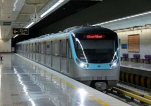 تکمیل زیرساخت و ناوگان مترو اسلامشهر به صورت همزمان انجام شود