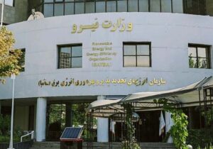 رانت دولتی با نصب پنل‌های خورشیدی؟/ وزارت نیرو: کاهش تدریجی راندمان را قبول داریم