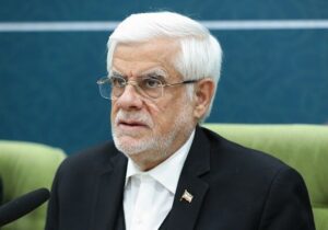 عارف: راهبرد اصلی بنیاد شهید پرهیز از تصدی‌گری باشد