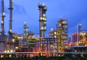 کاهش صادرات پتروشیمی ایران؛ گاز در شبکه‌های خانگی قربانی شد