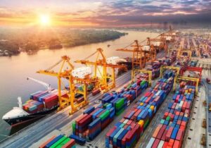 اتاق بازرگانی فارس خواستار قرار گرفتن این استان در فهرست مجاز واردات کالاهای اساسی شد