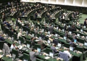کمیسیون آموزش مجلس: در میان بازداشت‌شدگان حوادث اخیر تعدادی دانش‌آموز زیر ۱۸ سال وجود دارند؛ آموزش و پرورش باید برای رسیدگی به وضعیت آنها ورود کند